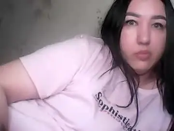 Hotbestia  live sex cam