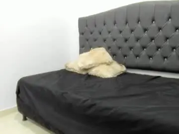 Kata_97  live sex cam