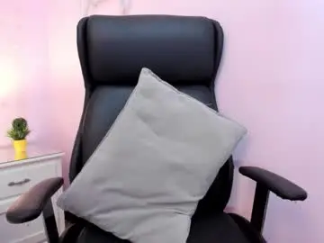 Melodywinx  live sex cam