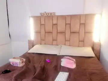 Milaa__rosee  live sex cam