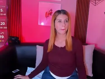 Nahiajhonson_  live sex cam