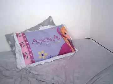 Nemjol  live sex cam