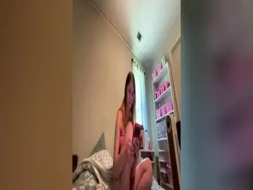 Riley_ray69  live sex cam