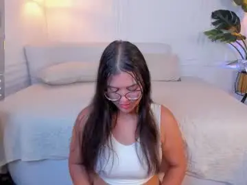 Sofiicastro  live sex cam