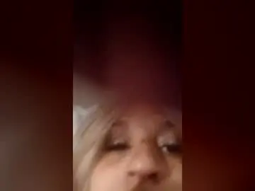 Thirstysquirter87  live sex cam