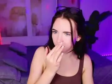 Triciadaisy  live sex cam