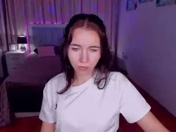 Triciadaisy  live sex cam