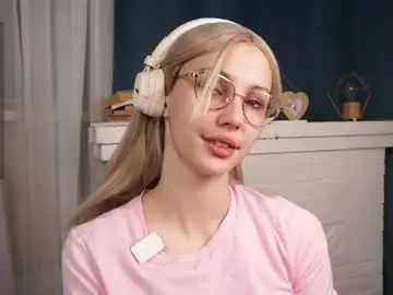 Alicesternley  live sex cam