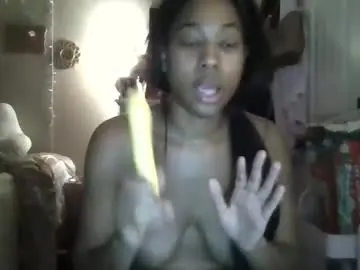 Beg4bianca  live sex cam