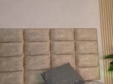 Cameroncollinss  live sex cam