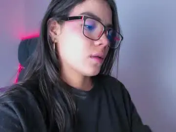 Crazybaby_squirt  live sex cam