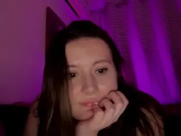 Kinky_pie_  live sex cam