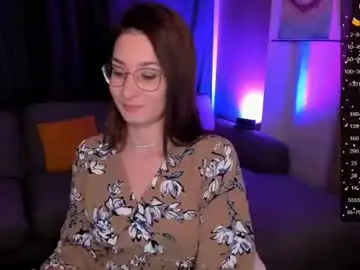 Lilu_bennet  live sex cam