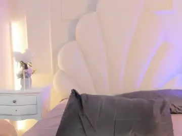 Miawiills  live sex cam