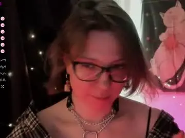 Moon__girl  live sex cam
