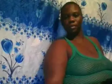 Trishamento69  live sex cam