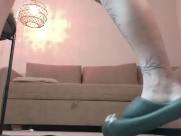 Yurikomay  live sex cam