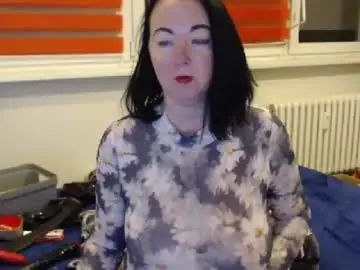 Alexie33  live sex cam