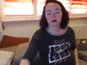 Alexie33  live sex cam