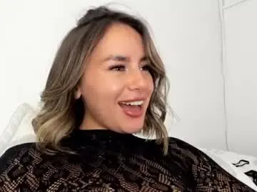 Cattaleya_rose  live sex cam