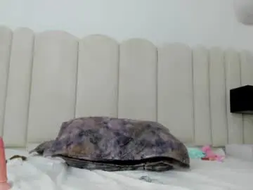 Coralruiz  live sex cam