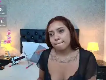 Emili_lenus  live sex cam