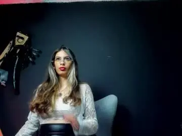 Goddesleila  live sex cam