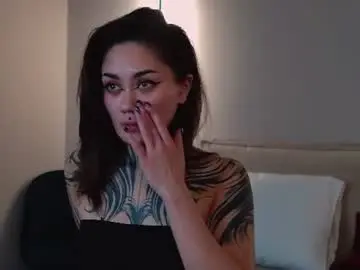 Karenhotflirt  live sex cam