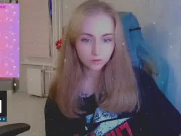 Kira_love_sleep  live sex cam