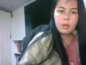 Kitty_small69  live sex cam
