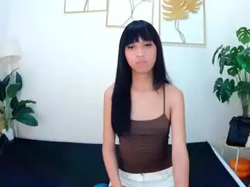 Latina_andrea  live sex cam