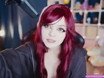 Madnessalise  live sex cam