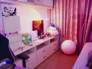 Madnessalise  live sex cam