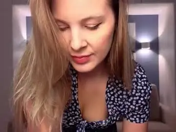 Melaniebennett  live sex cam