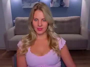 Melaniebennett  live sex cam