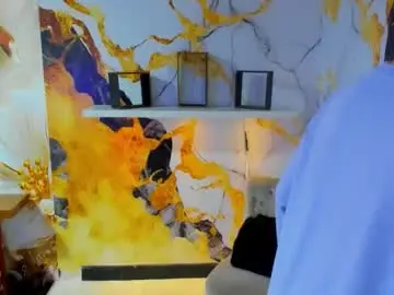 Mia_and_kenai  live sex cam