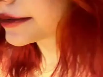 Spacekittyred  live sex cam