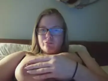 Bdnndjd  live sex cam
