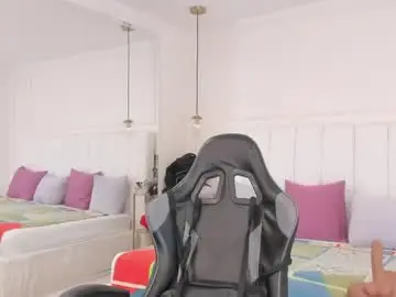 Dolly_walker  live sex cam