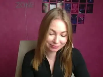 Emilia_ilia  live sex cam