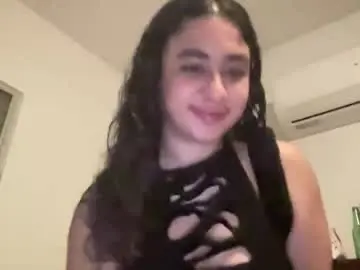 Guatericankitty  live sex cam