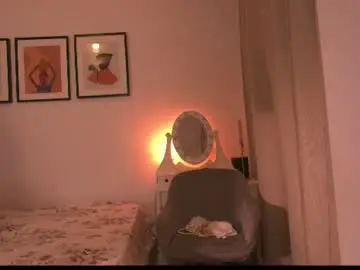 Hell_lo  live sex cam