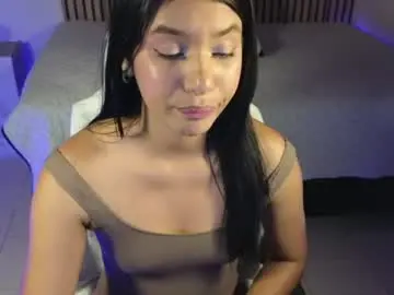 Kharelys_777  live sex cam