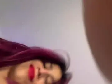 Maialove_once  live sex cam