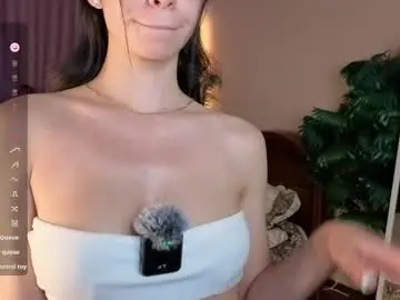 Mioflare  live sex cam