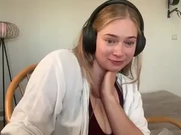 Slavicnymph  live sex cam