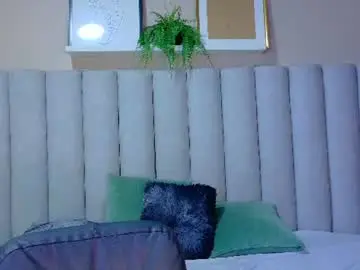 Starrmoon__  live sex cam