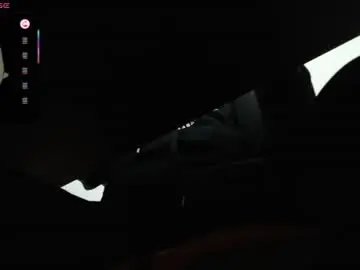 Amywine7  live sex cam