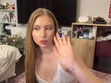 Bad_kittti  live sex cam