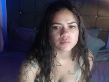 Cherry__mia  live sex cam